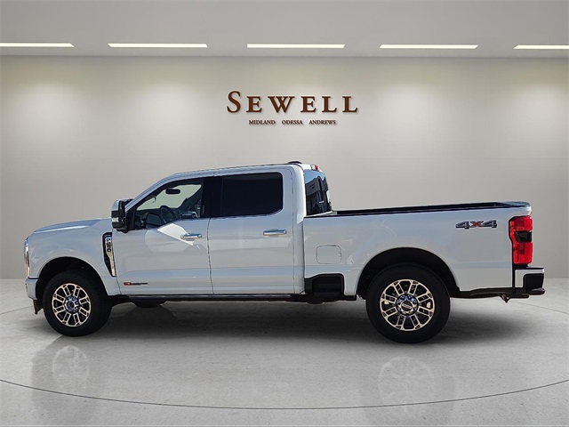 2024 Ford F-250 photo 2