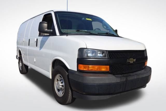 Used 2018 Chevrolet Express Cargo Work Van with VIN 1GCWGAFP2J1168685 for sale in Radcliff, KY