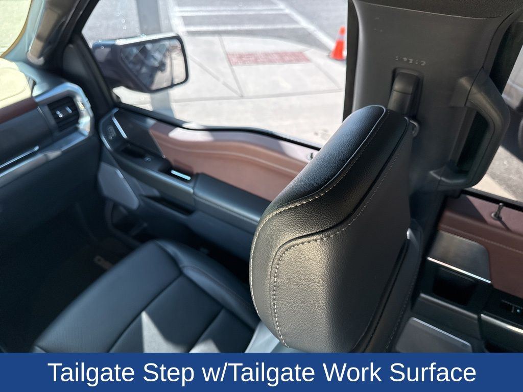 2023 Ford F-150 Lariat photo 14