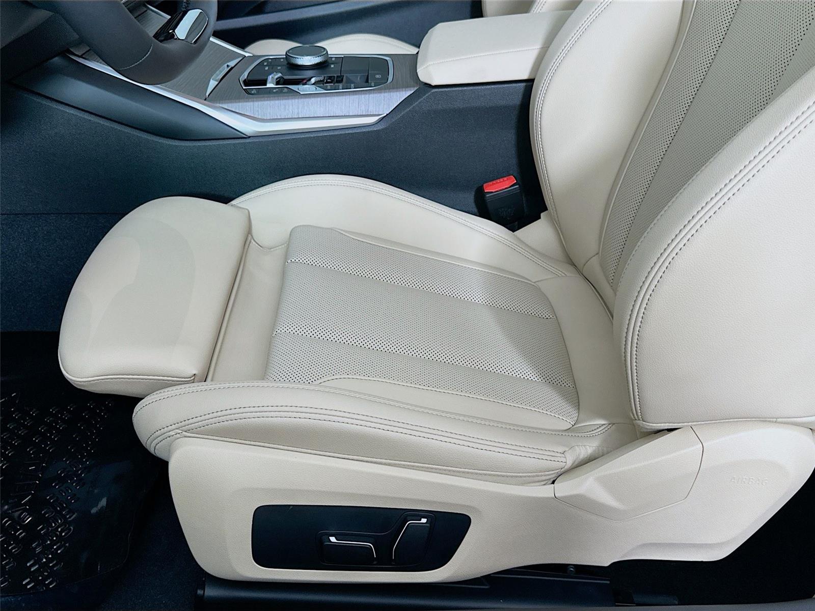 2025 Bmw 230i xDrive photo 19