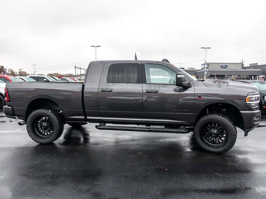 2024 RAM 2500 - Image 8