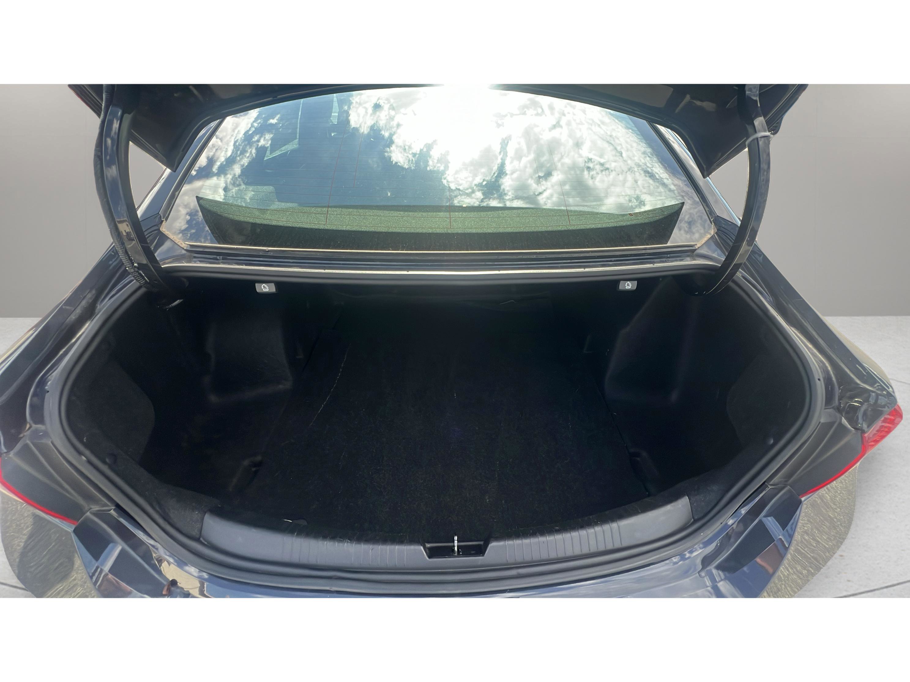2023 Chevrolet Malibu 1LT photo 17