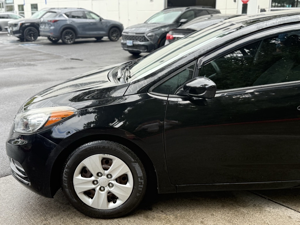 2015 Kia Forte LX photo 6