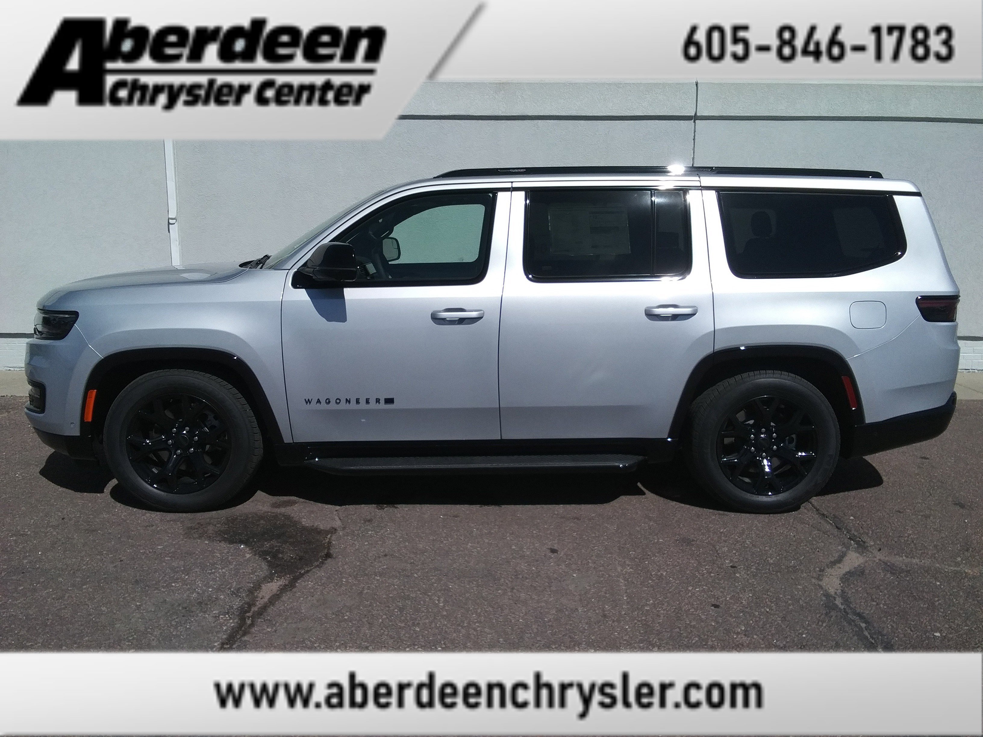 2025 Jeep Wagoneer Series II's photo