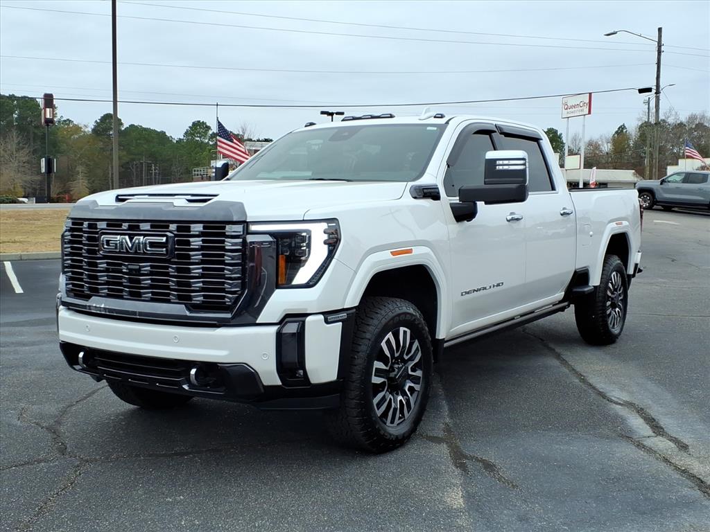2024 GMC Sierra 2500HD Denali Ultimate's photo