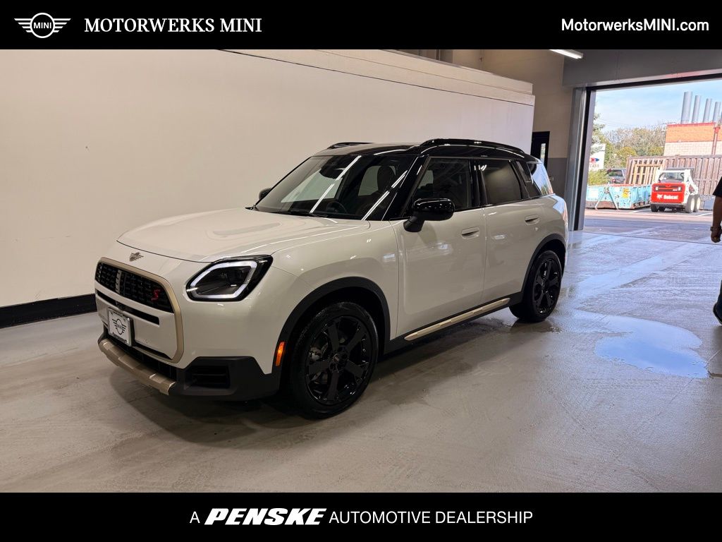 2026 MINI Countryman S's photo