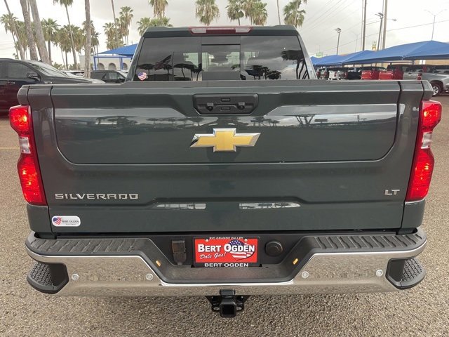 2026 Chevrolet Silverado 1500 LT photo 4