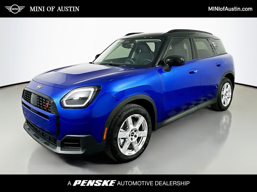2025 MINI Countryman S's photo