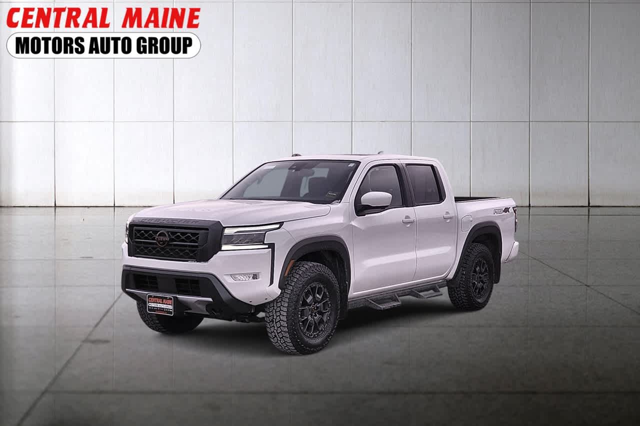 2023 Nissan Frontier PRO-4X's photo