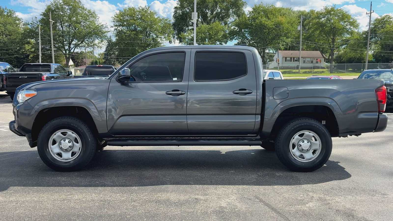 2020 Toyota Tacoma SR V6 photo 5