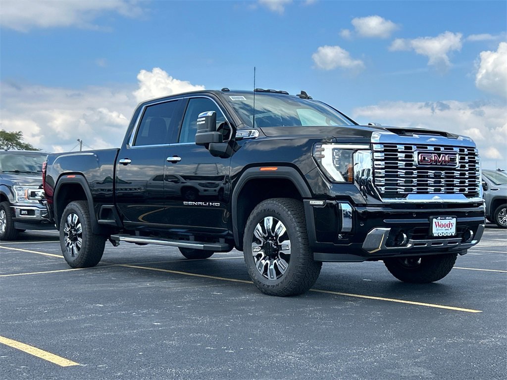 2026 Gmc Sierra HD Denali photo 2