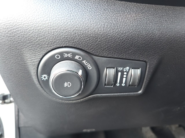 2024 Jeep Compass Latitude photo 10