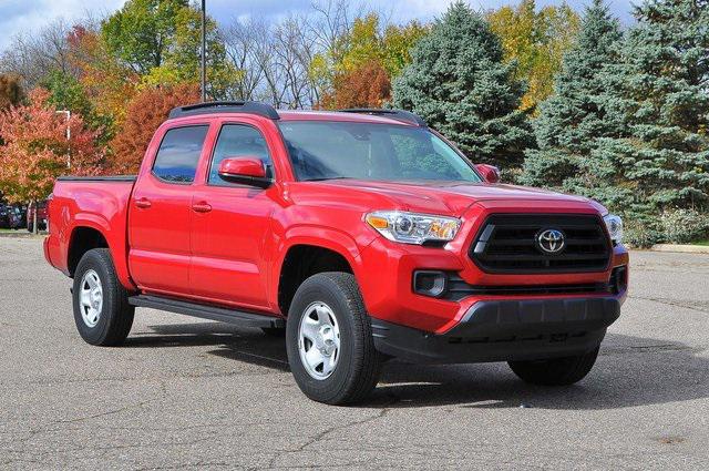 2023 Toyota Tacoma SR's photo