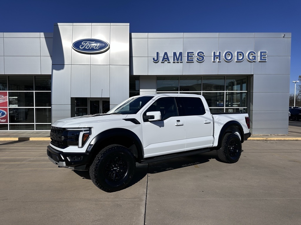2025 Ford F-150 Raptor's photo