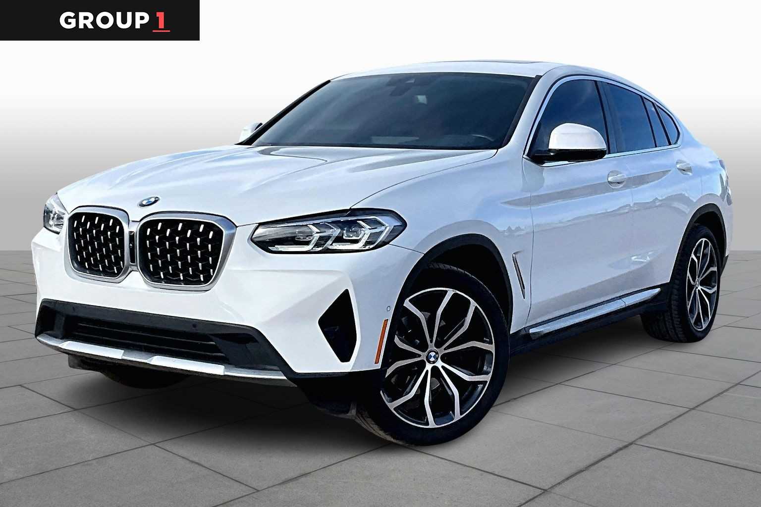 2023 BMW X4 30i's photo