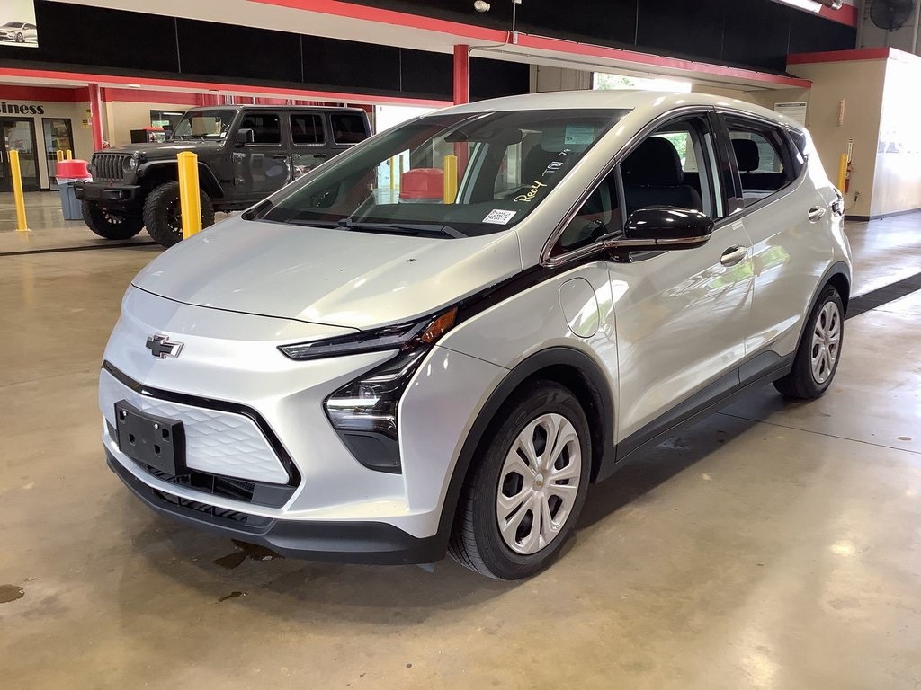 Used 2022 Chevrolet Bolt EV LT with VIN 1G1FW6S00N4125887 for sale in Madison, NC