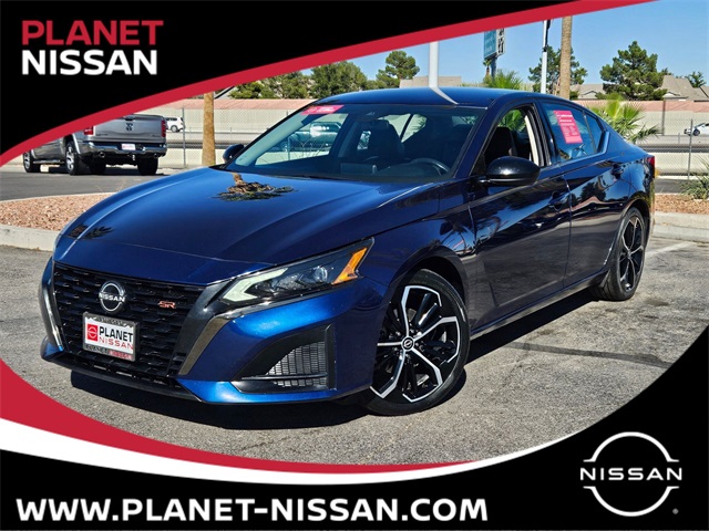 2023 Nissan Altima SR's photo