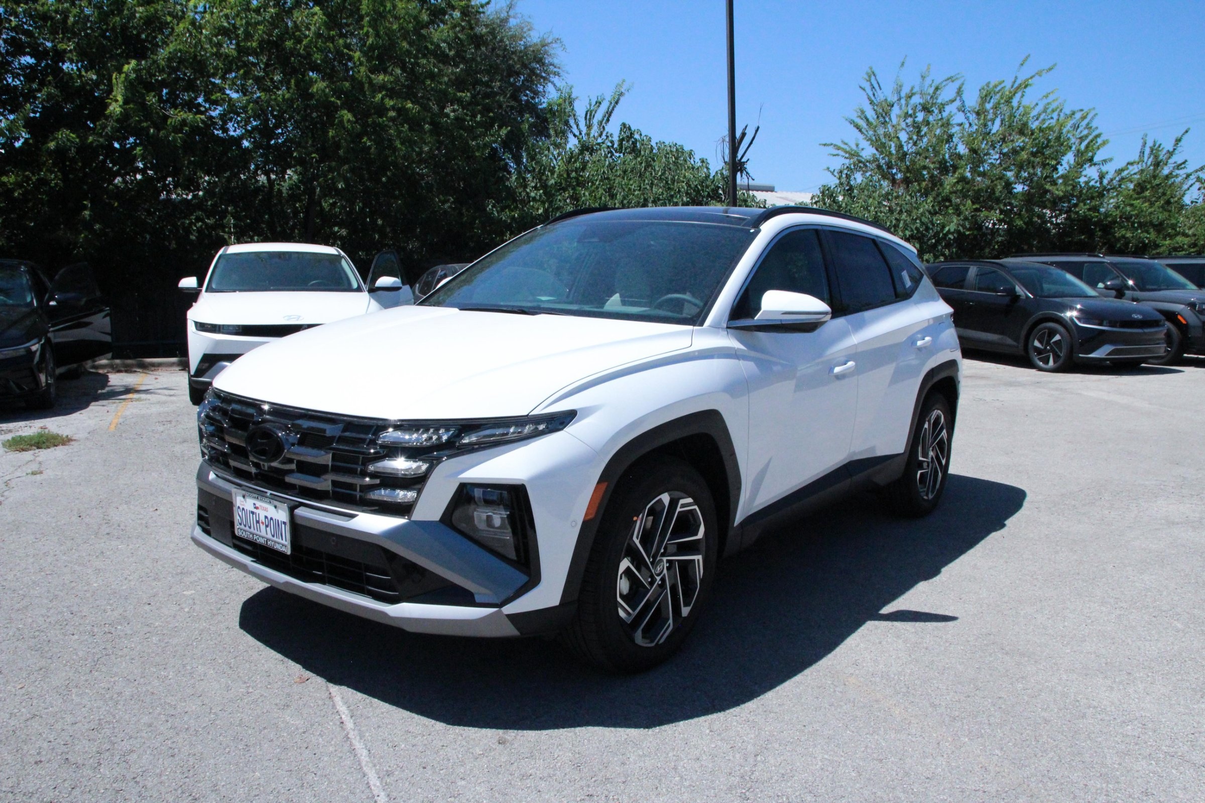 2026 Hyundai Tucson Limited photo 6