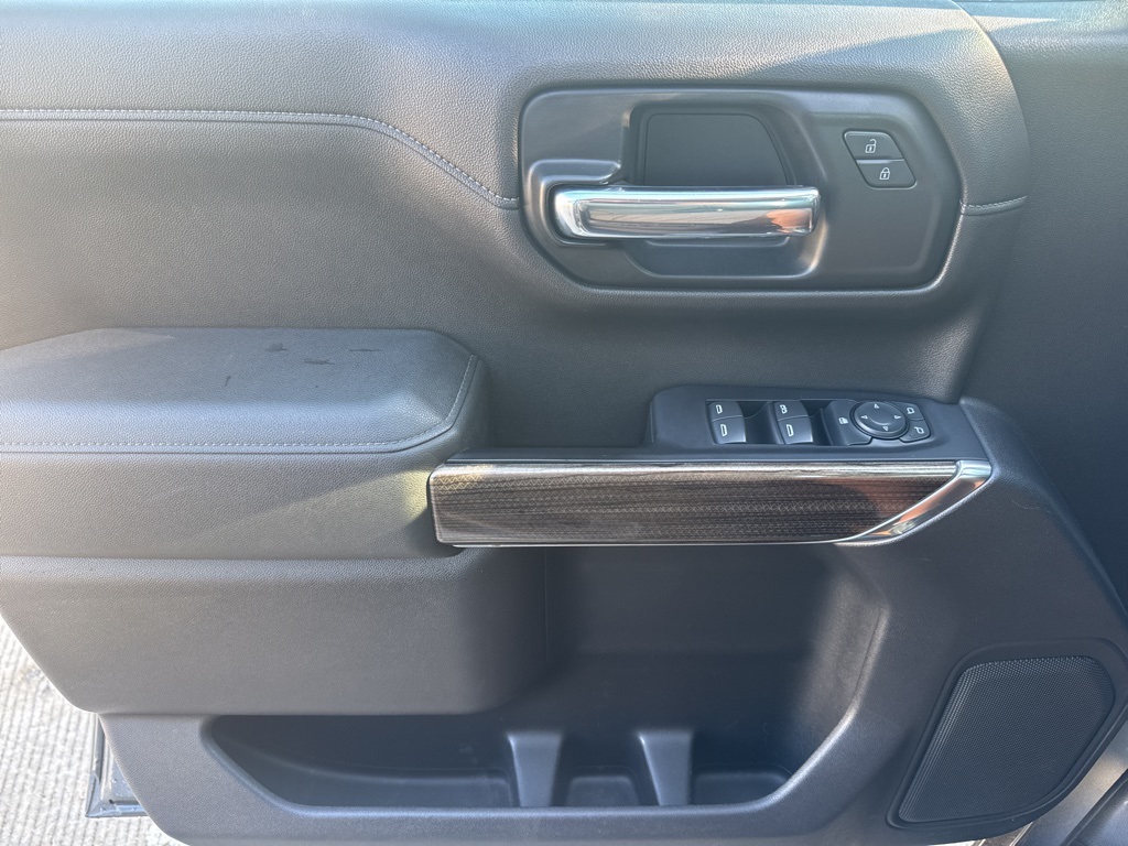 2020 Chevrolet Silverado 1500 RST photo 24