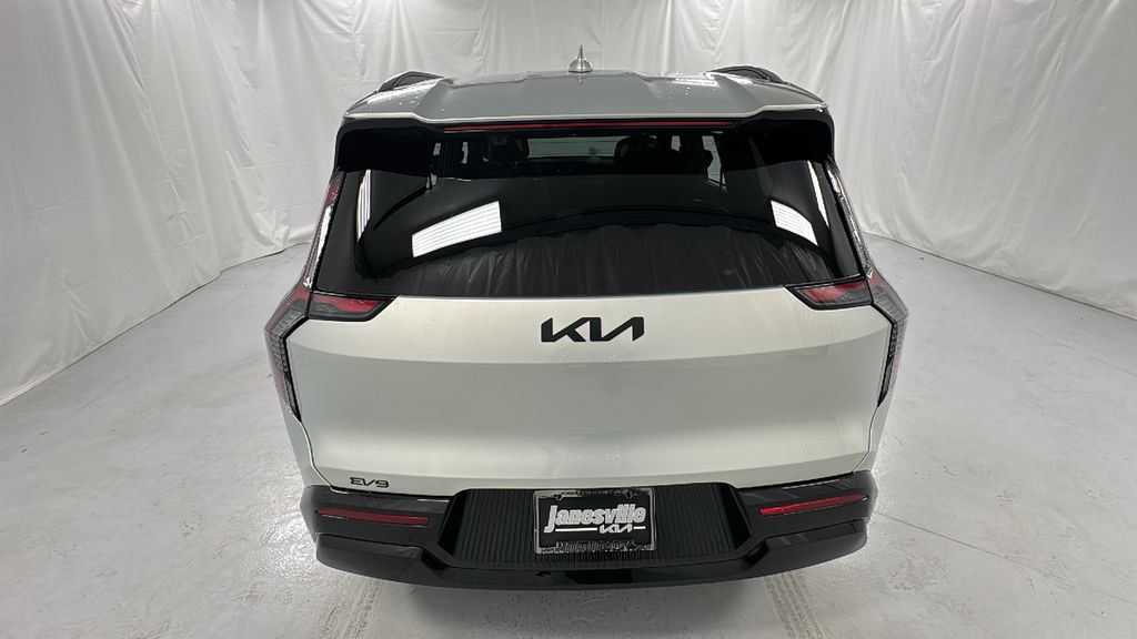 2026 Kia EV9 Land photo 4
