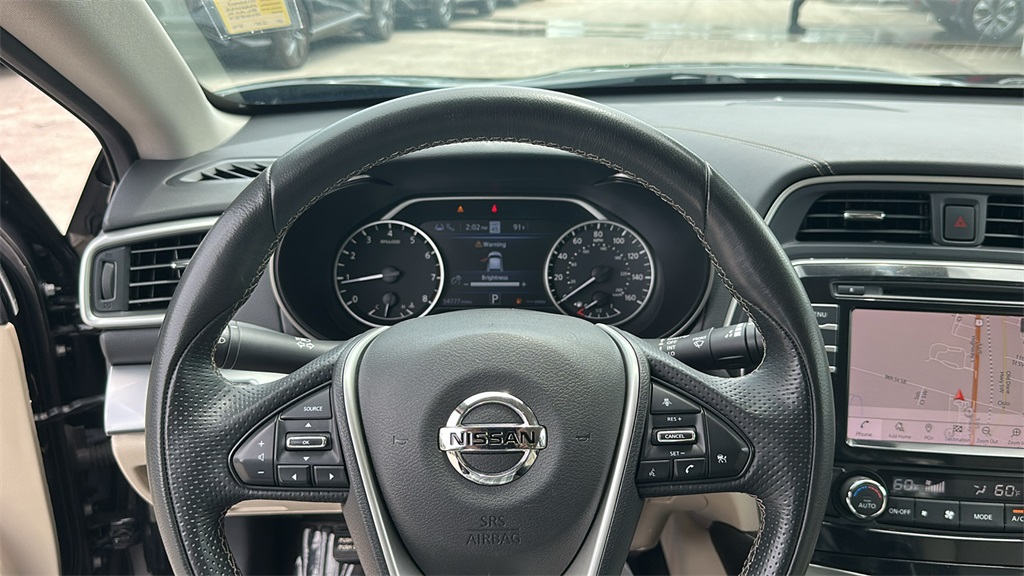 2021 Nissan Maxima SV photo 18