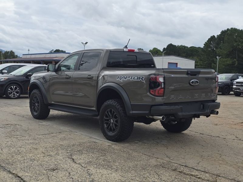 2025 Ford Ranger Raptor photo 4