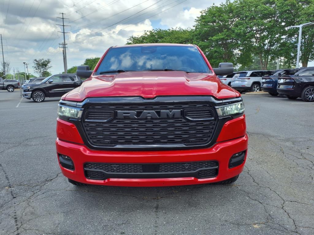 2025 Ram 1500 Tradesman photo 2