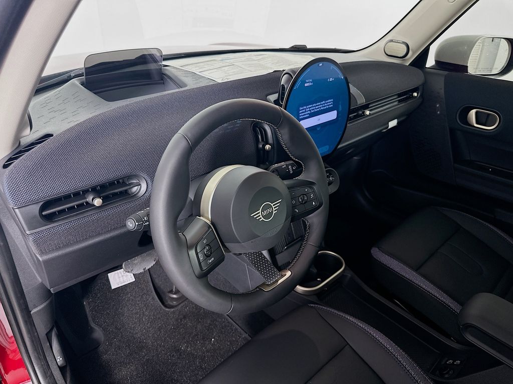2025 Mini Cooper 2 Door Hardtop Iconic photo 9