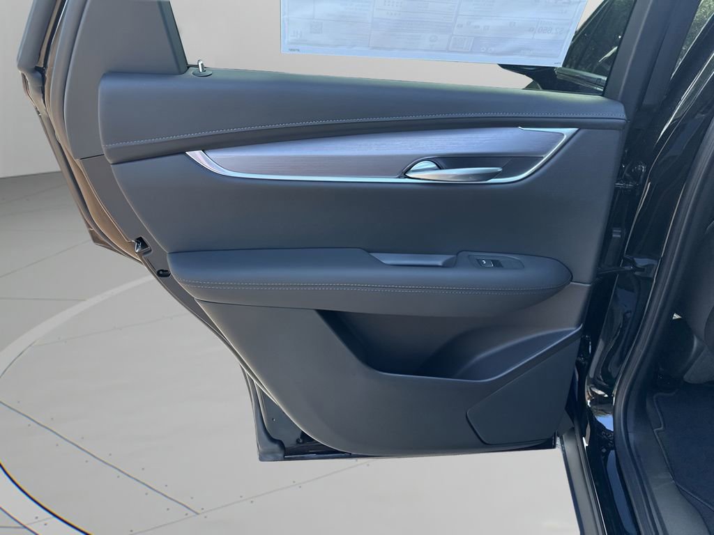 2025 Cadillac XT5 Luxury photo 37