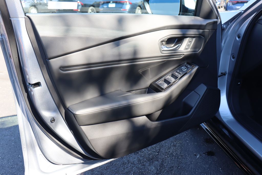 2025 Honda Accord Hybrid Touring photo 28