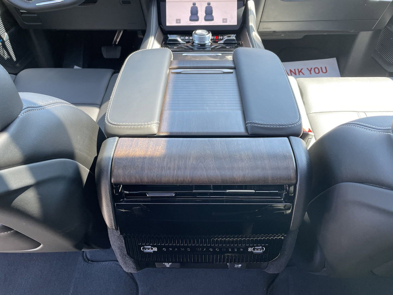 New 2024 Bright White Clearcoat Jeep image 22