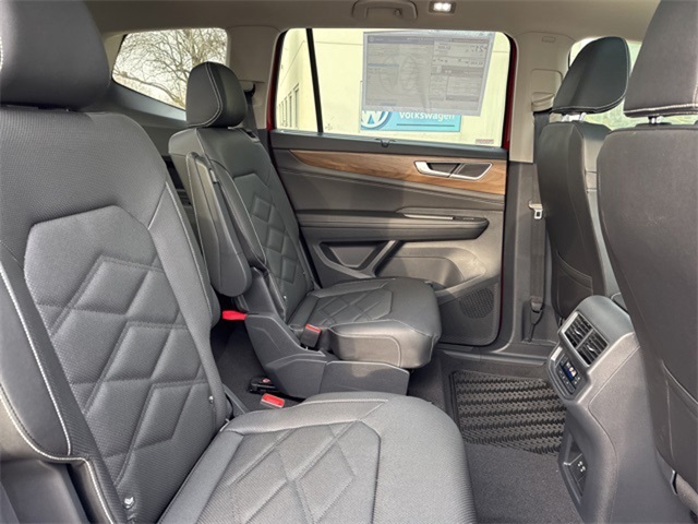 2025 Volkswagen Atlas SE Technology photo 37