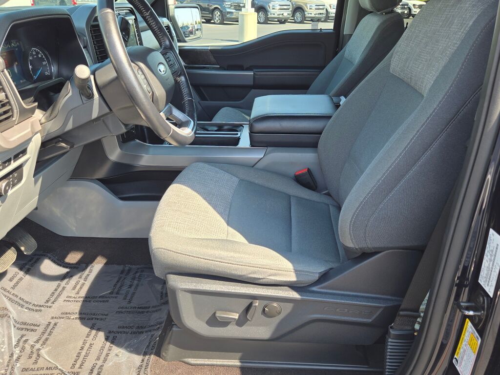 2022 Ford F-150 XLT photo 17