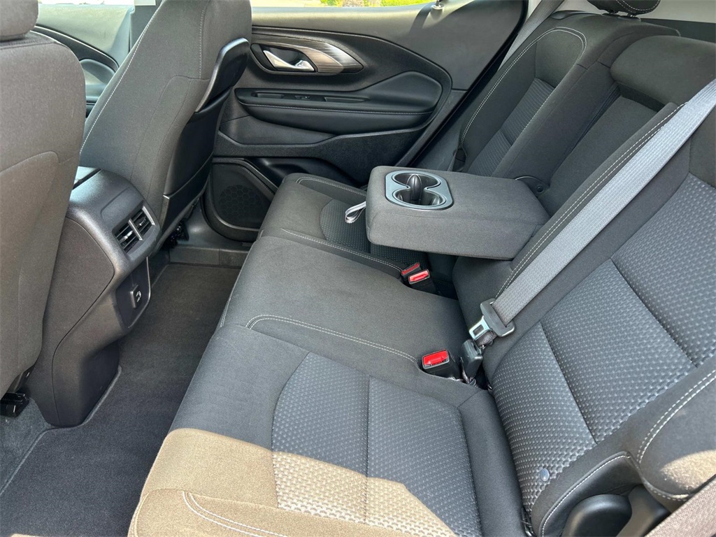 2024 Gmc Terrain SLE photo 18
