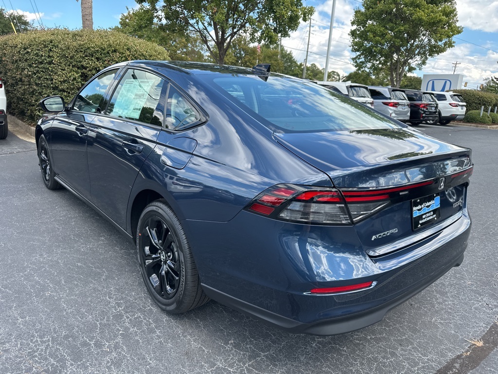 2025 Honda Accord SE photo 5