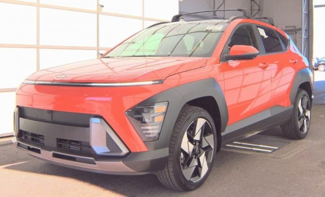 2025 Hyundai Kona Limited's photo