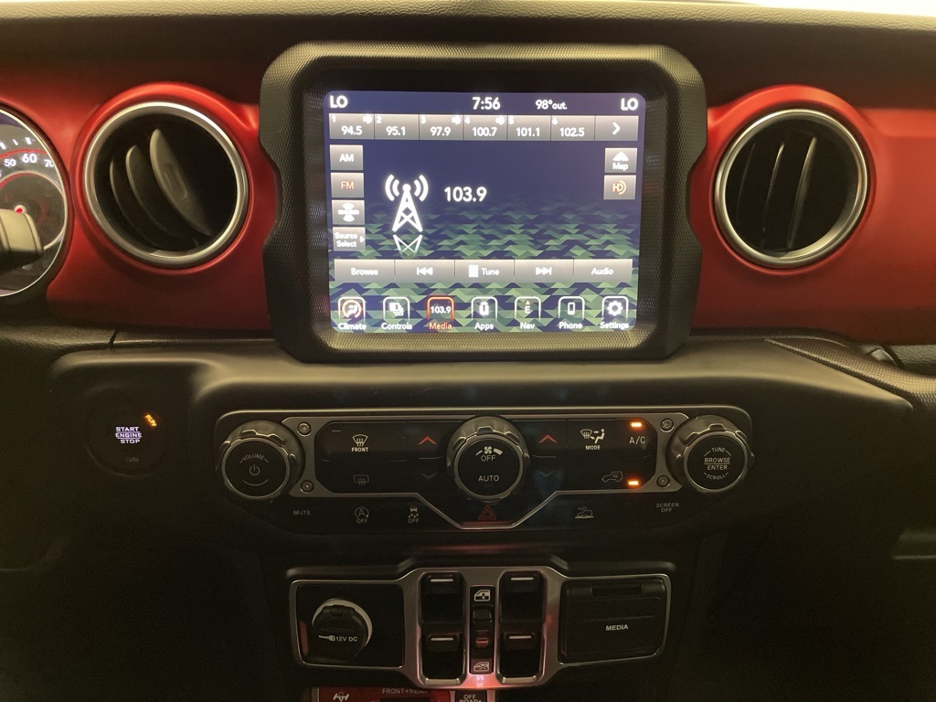 2021 Jeep Gladiator Rubicon photo 12