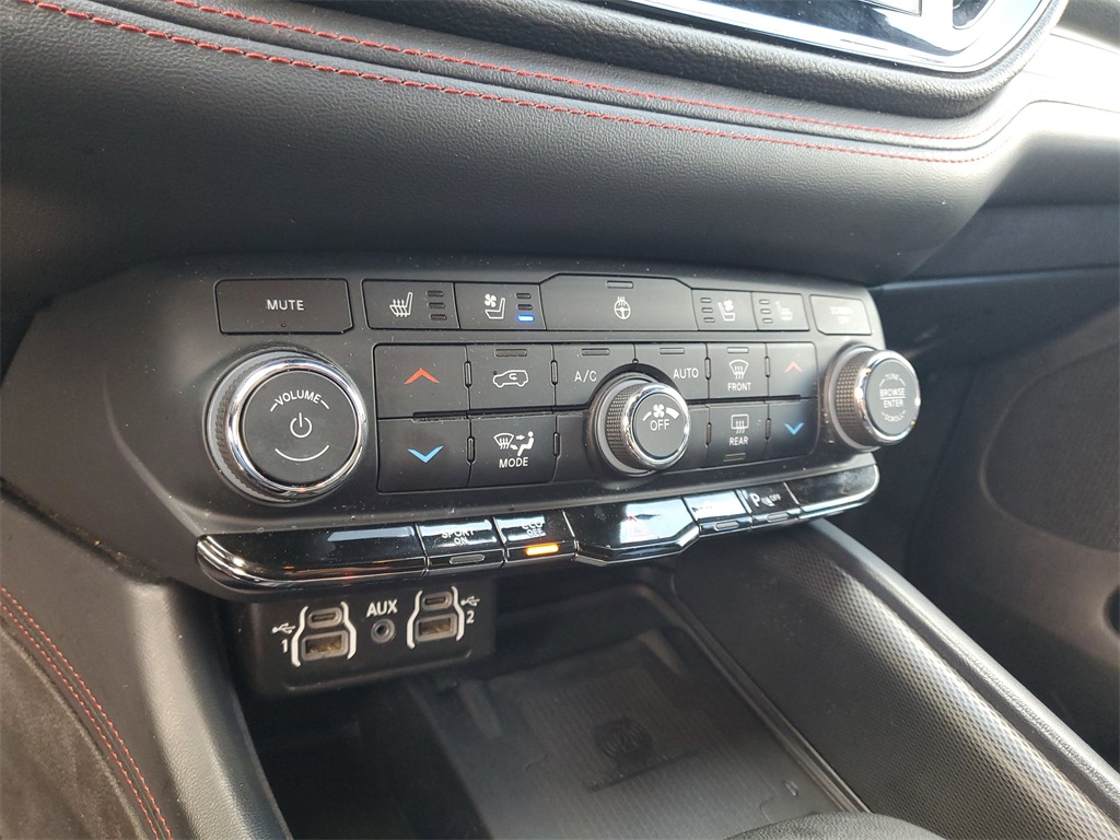 2023 Dodge Durango R/T Plus photo 24