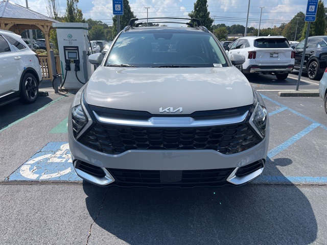 2025 Kia Sportage SX photo 2