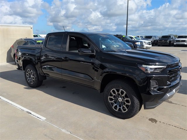 2026 Chevrolet Colorado Z71 photo 2