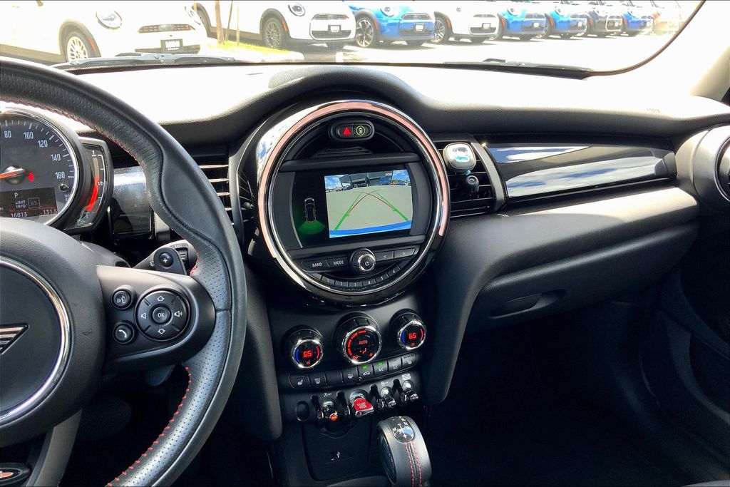 Image 6 of Pre-Owned 2019 MINI Cooper S Signature