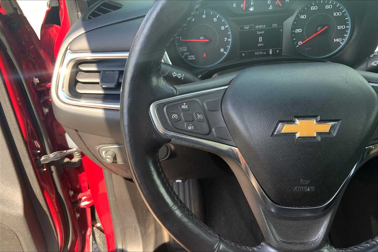 2018 Chevrolet Equinox LT photo 19