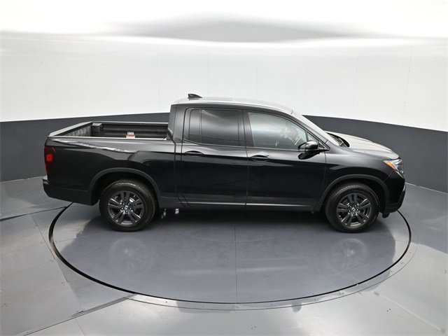 2017 Honda Ridgeline Sport photo 16