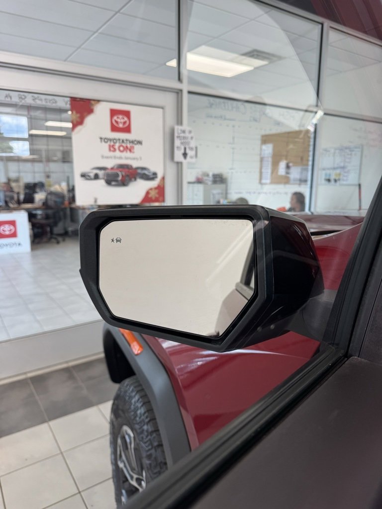 2023 Gmc Canyon AT4 photo 9