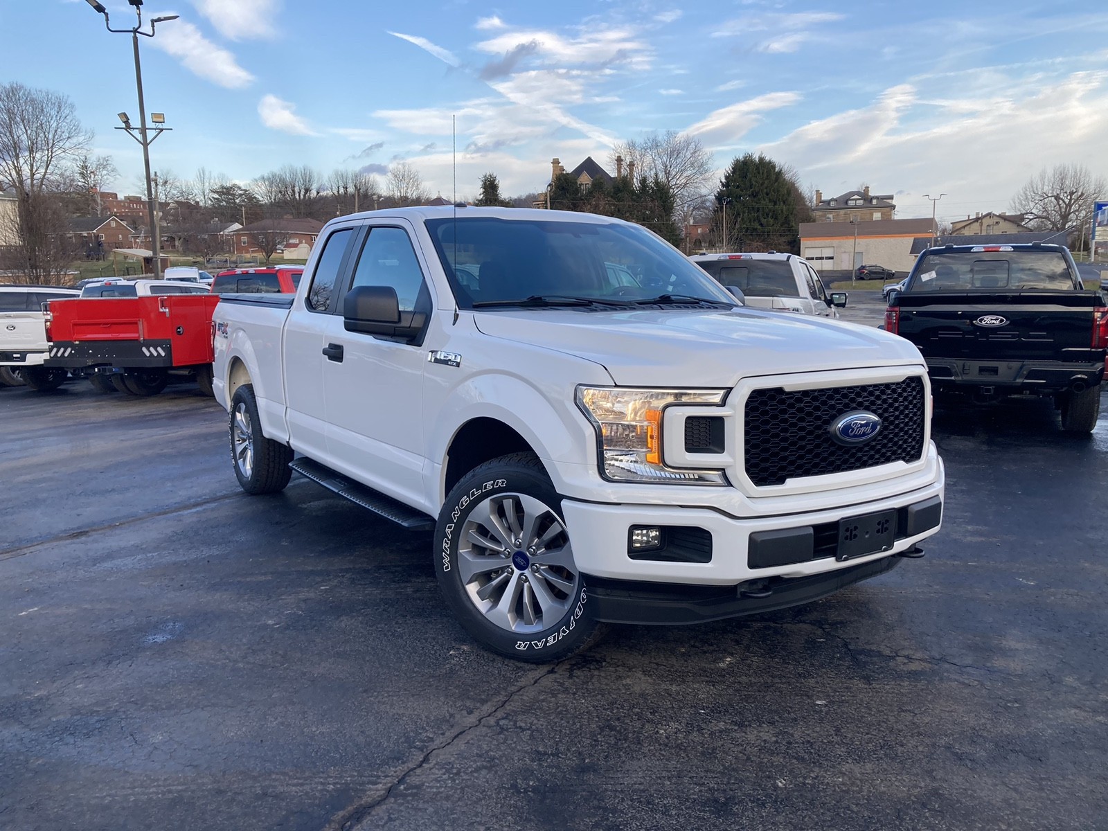 2018 Ford F-150 XL's photo