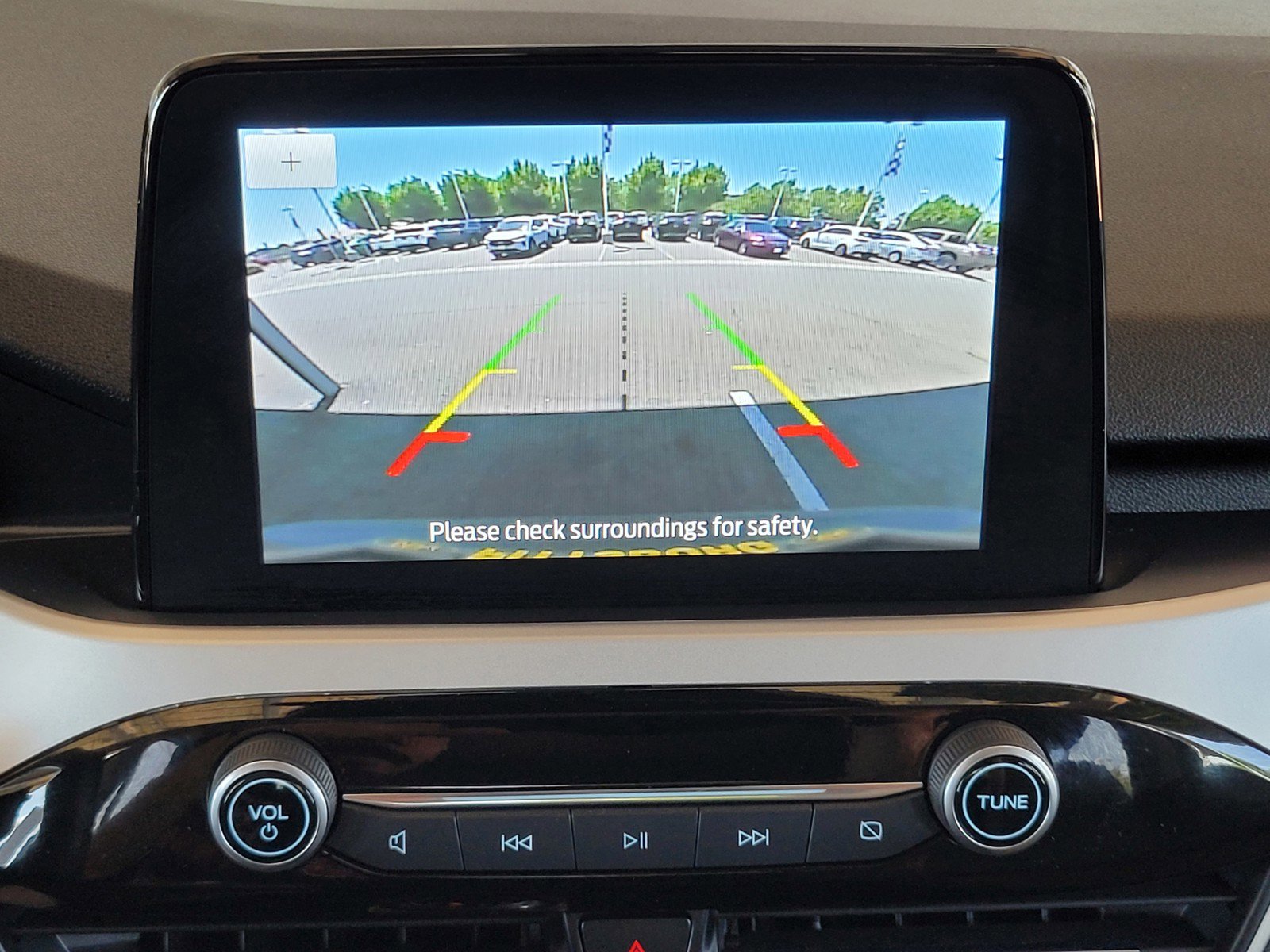 2022 Ford Escape SE photo 18