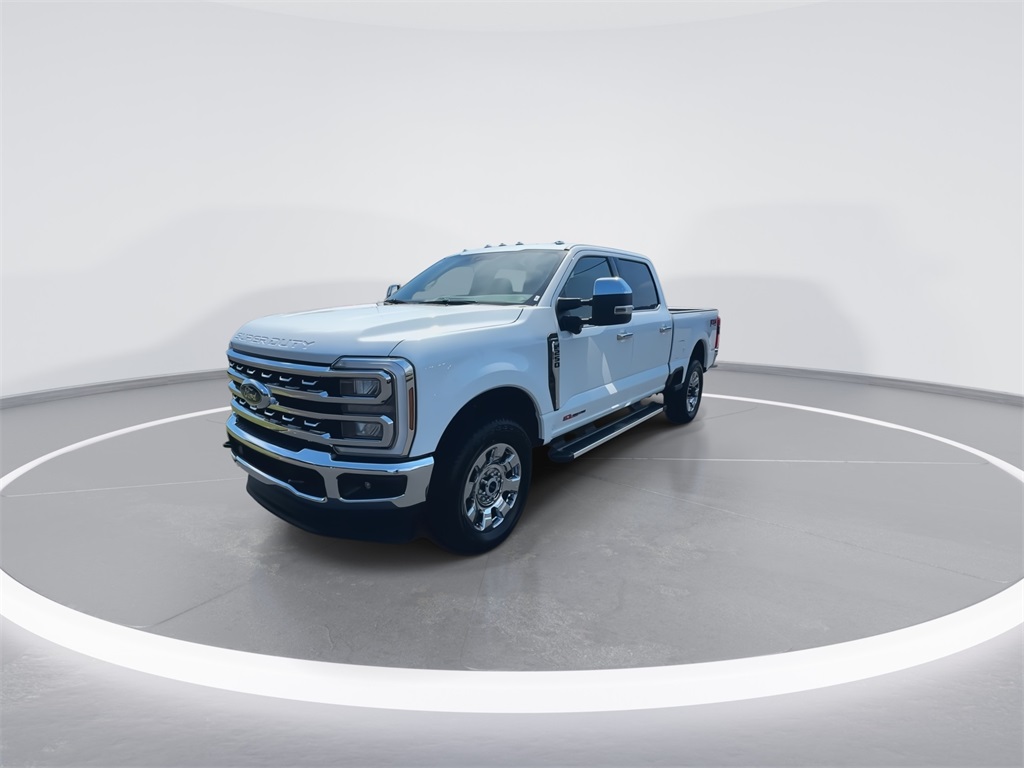2026 Ford F-250 Lariat photo 3