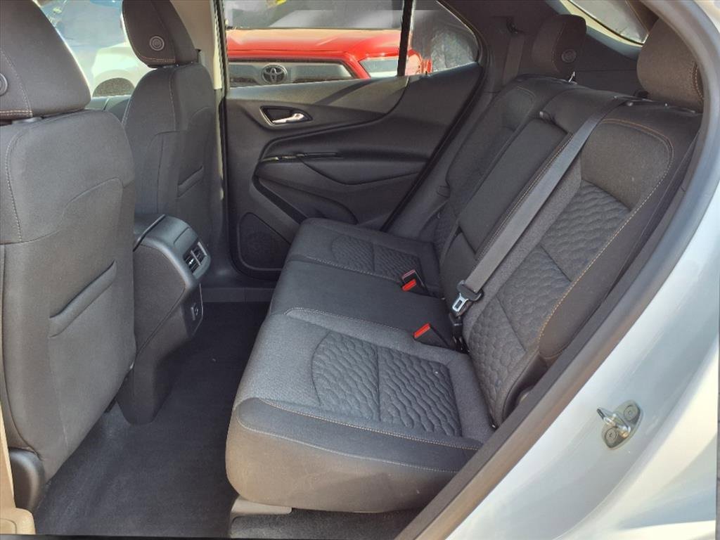 2019 Chevrolet Equinox LT photo 9