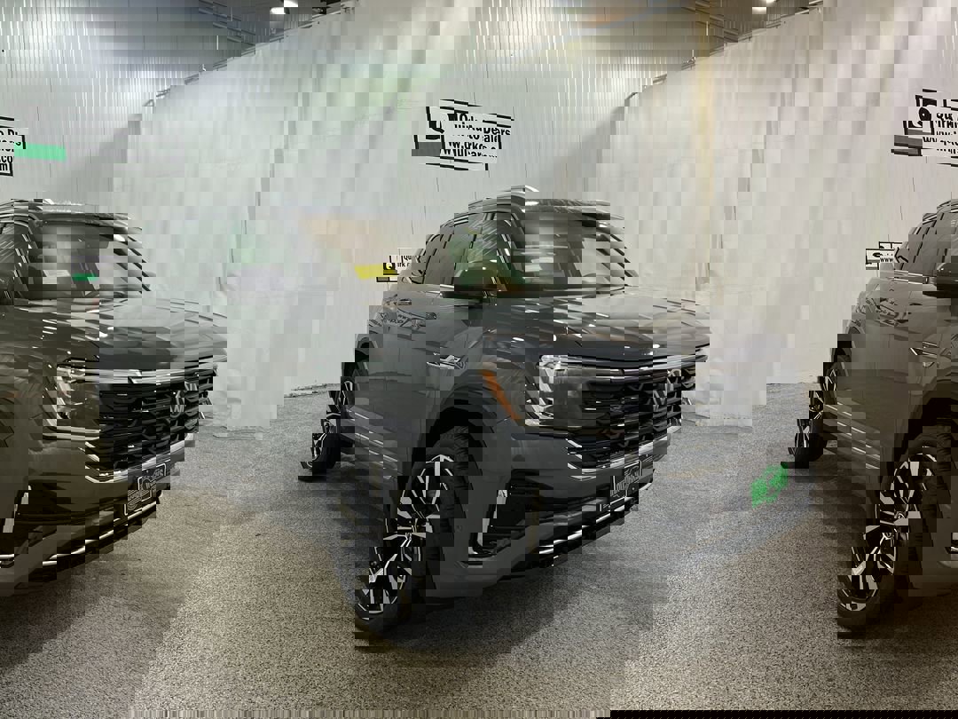 2026 Volkswagen Atlas SEL Premium R-Line's photo