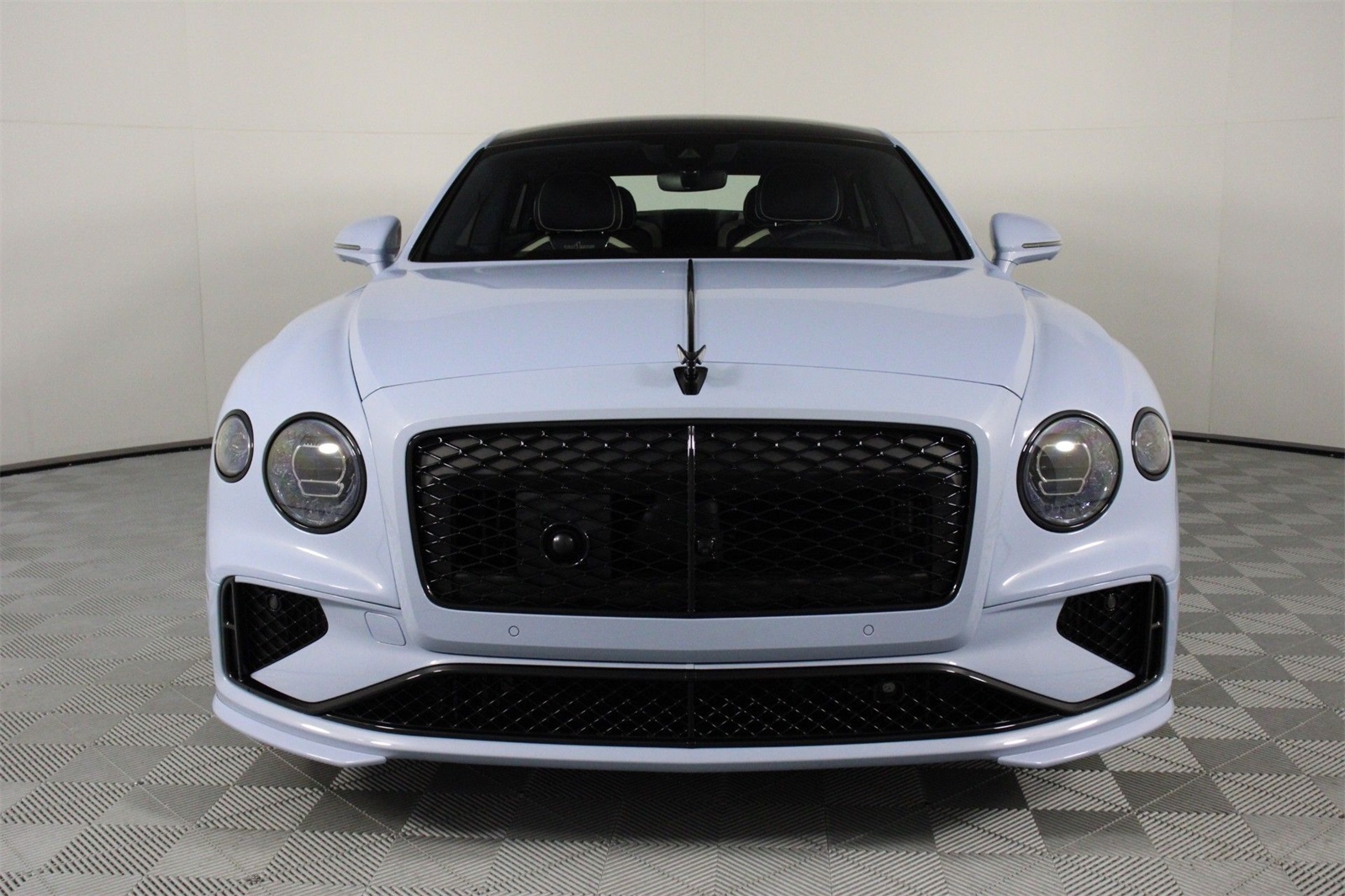 2025 Bentley Flying Spur Speed photo 5